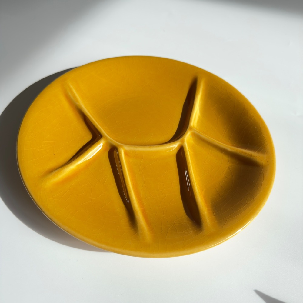 Boch Freres Keratux Divided Plate Ceramic Yellow 9.5in Vintage Belgium MCM - Picture 9 of 9